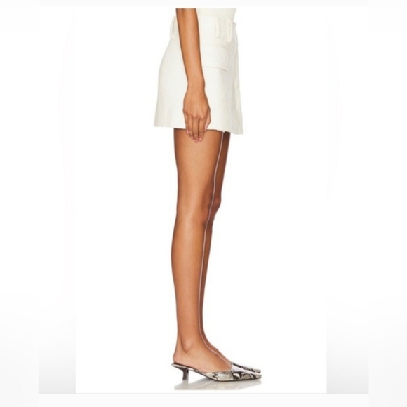 A.L.C. Cream Mini Skirt Women's Size 6 - Picture 4 of 11